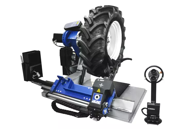 Tire changing machine